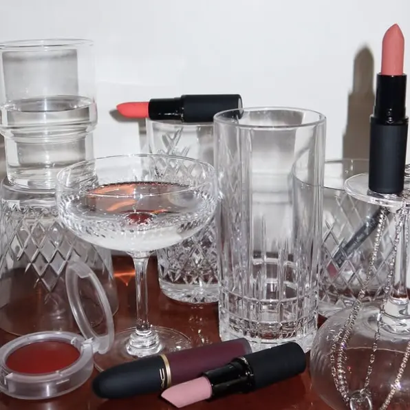 MAC Cosmetics：折扣区低至7折！入手眼影、腮红、口红等