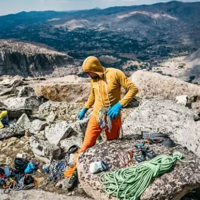 Patagonia：折扣区上新！精选户外运动好物