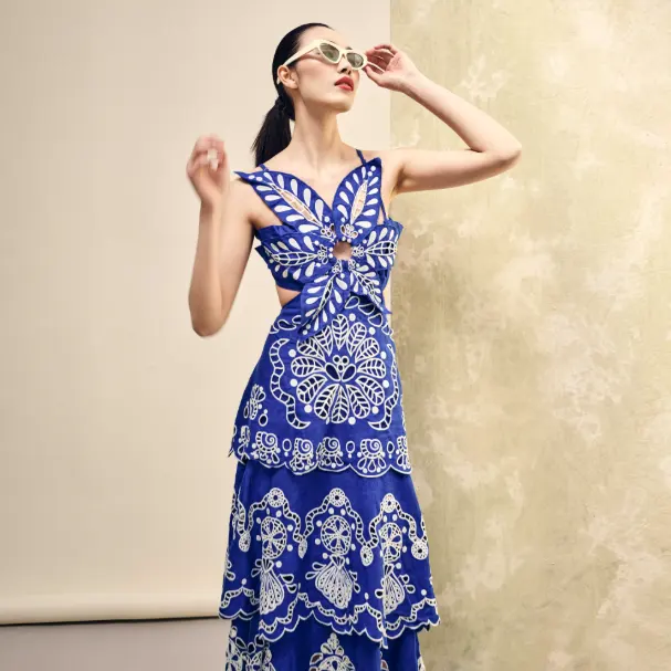 THE OUTNET 美站：Farm Rio 品牌上新！印花棉T恤$34、刺绣牛仔短裤$95