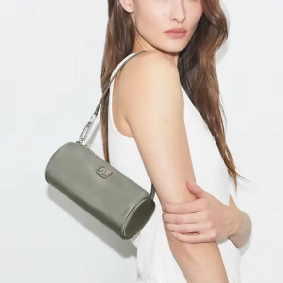 Tory Burch 汤丽柏琦 Virginia 圆筒包