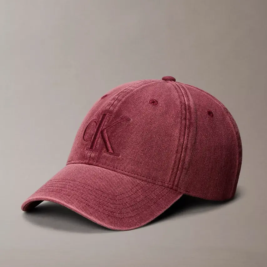 上新！Calvin Klein 樱桃可乐红徽标牛仔棒球帽