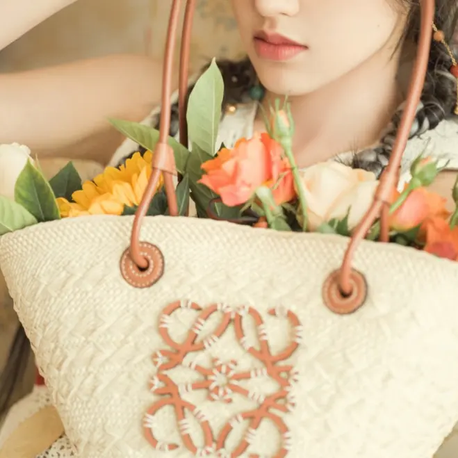 Gilt：中古奢牌托特包特卖 入Loewe编织菜篮子
