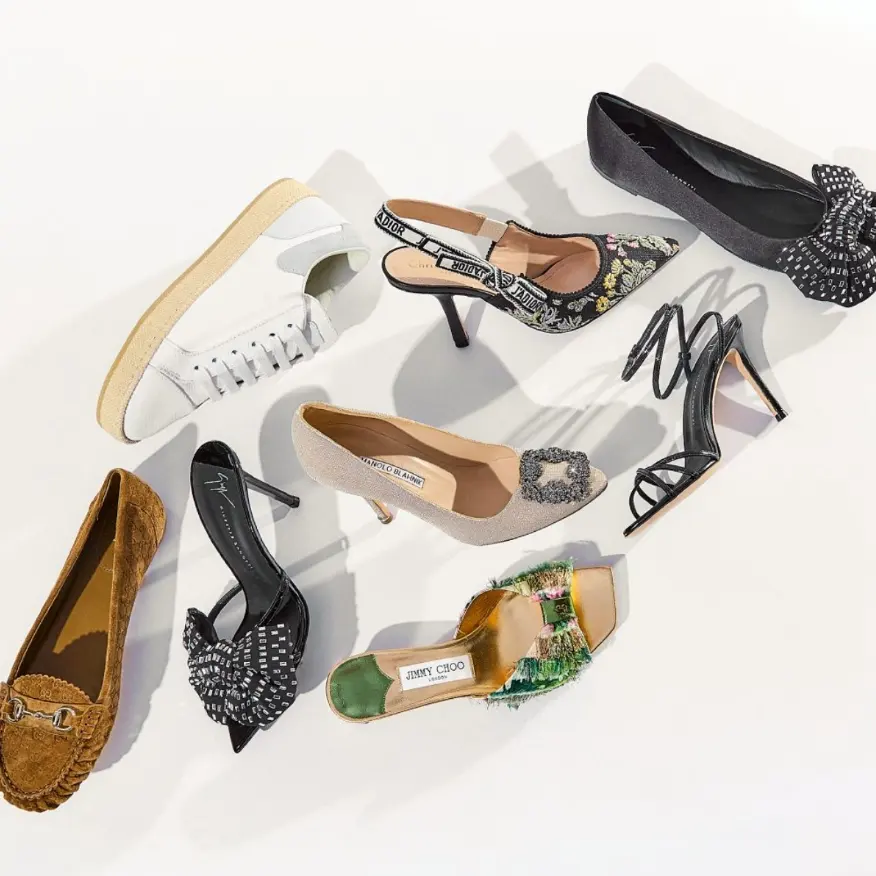 Gilt：Ferragamo、RV 等大牌夏日鞋履特惠！乔欣同款 Jimmy Choo 粉高跟鞋$306