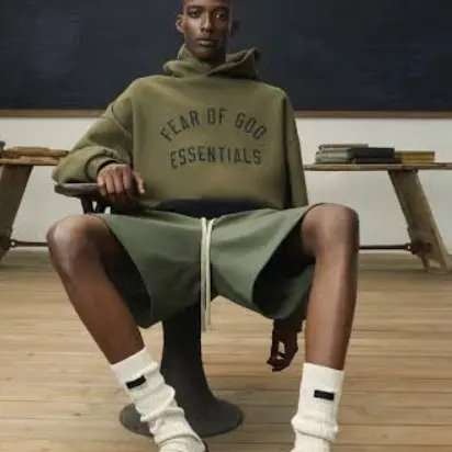 SSENSE 港站：FOG Essentials 全线特惠！运动短裤HK$514、基础T恤HK$354