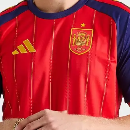 JD Sports 美国：西班牙国家队足球鞋服专区上新！大童款球衣$80