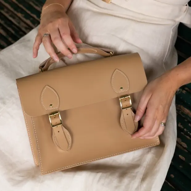 The Cambridge Satchel Company US：The Flâneur 系列包袋上新！斜挎包$225