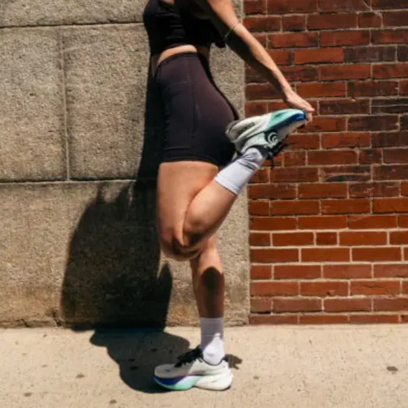 Marathon Sports：折扣区上新热卖 关注Hoka、On、亚瑟士等
