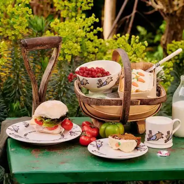 Emma Bridgewater × Peter Rabbit™ 比得兔联名限定陶瓷餐具系列上新