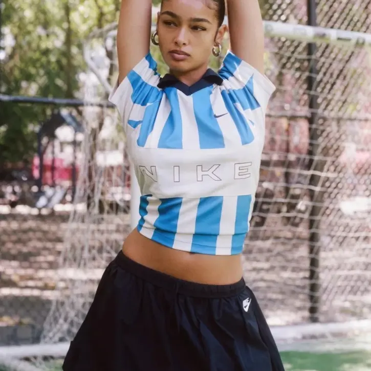 Urban Outfitters：潮流闪促！选购Nike、勃肯、亚瑟士等