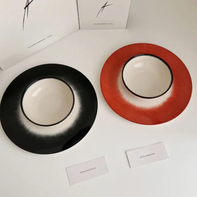 Ann Demeulemeester 与比利时品牌 Serax  联名合作高颜值餐具
