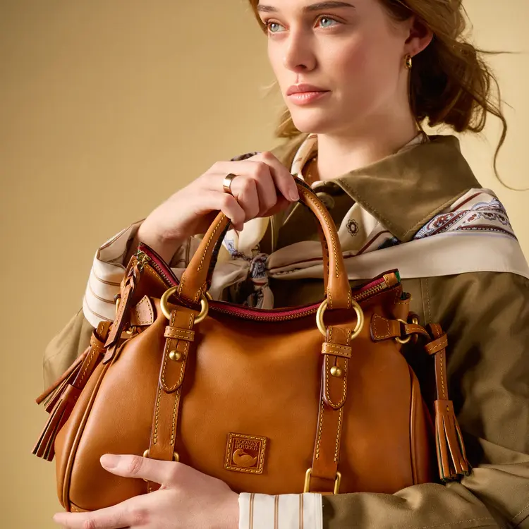 Dooney & Bourke：夏日清仓！精选季节性款式包袋