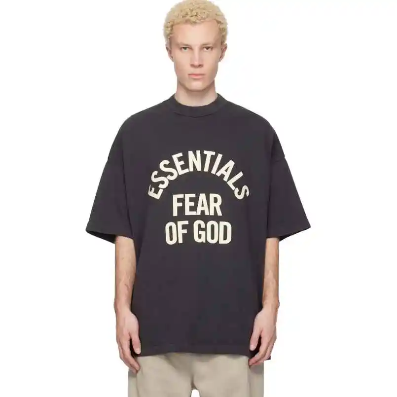 FEAR OF GOD ESSENTIALS 黑色 Campus 90s T 恤