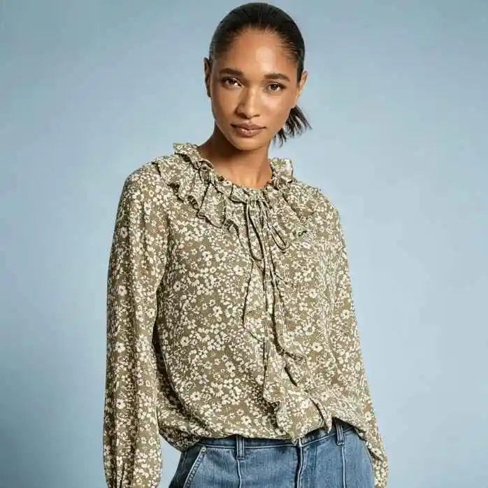 Michael Kors Outlet Canada：精选包袋、服饰鞋靴热卖！铆钉莫卡辛鞋C$67