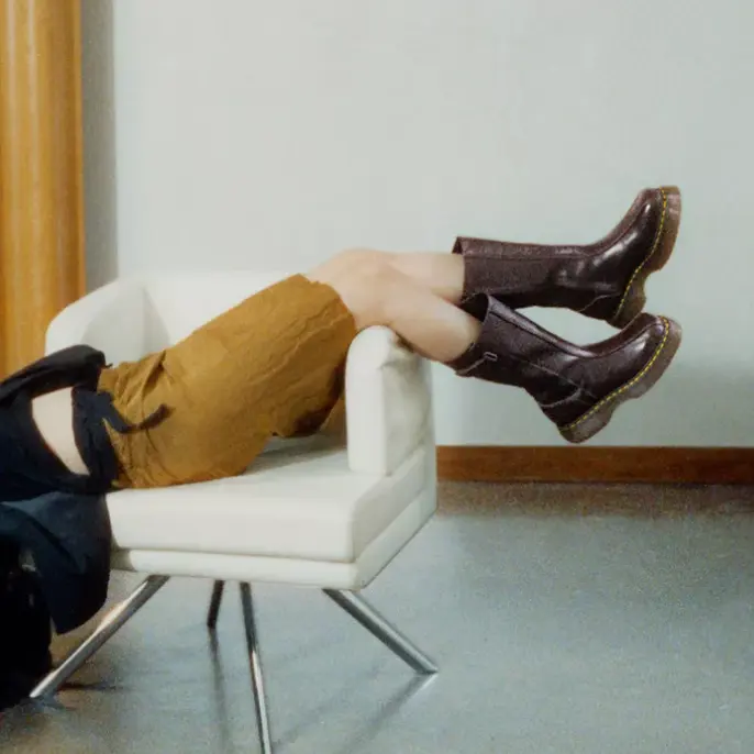 Dr Martens DE：Buzz 系列重磅回归！复刻 90 年代街头复古基因