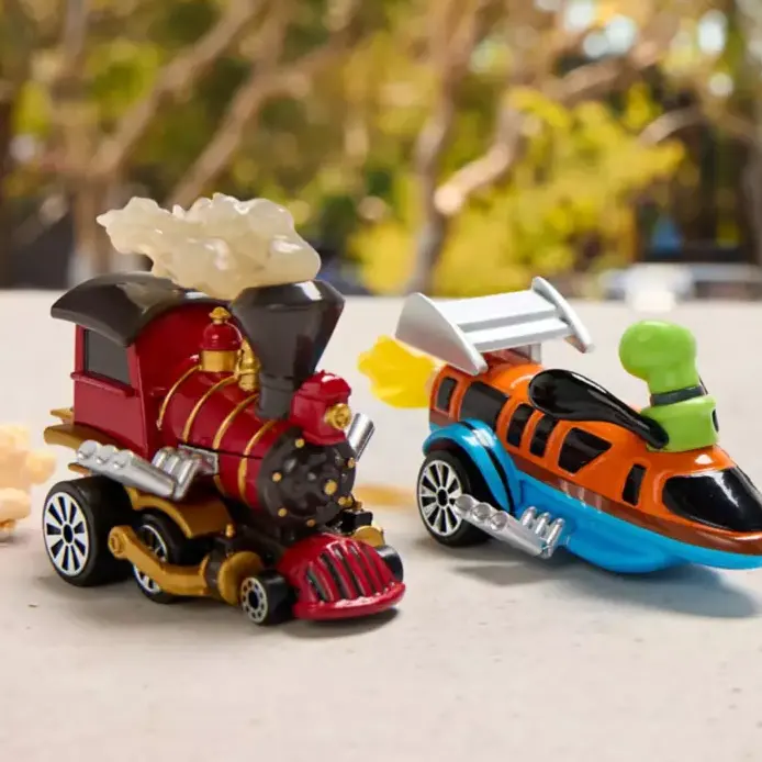 Disney Store：收藏周边专区上新！Racers 合金小车、乐高套装、艺术雕像、限量限定系列