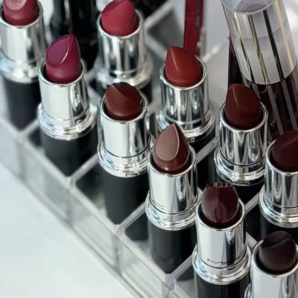 MAC Cosmetics：彩妆上新热卖！双瓶喷雾$48