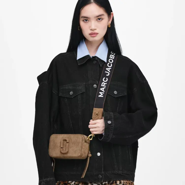 Marc Jacobs：缤纷相机包专场