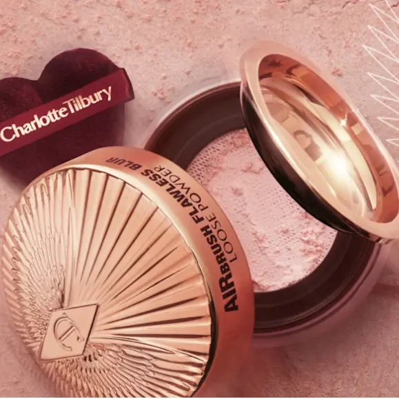 Charlotte Tilbury (UK)：秋日美妆上新！入柔焦美颜空气散粉新品