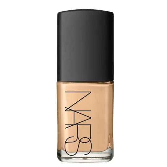 Nars 清透亮彩粉底液