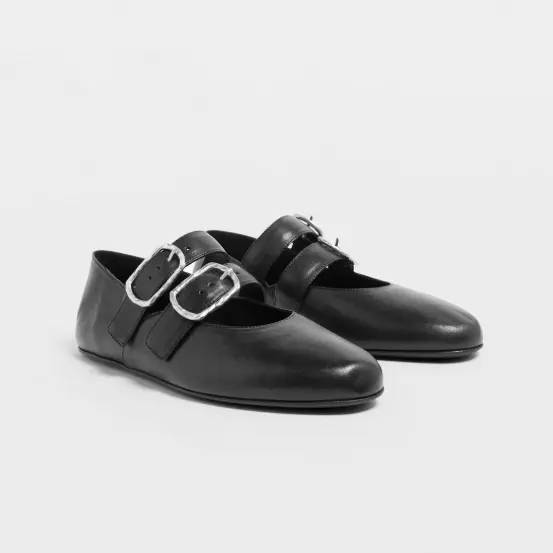 Ann Demeulemeester：新季鞋履上新！兼具时尚与舒适