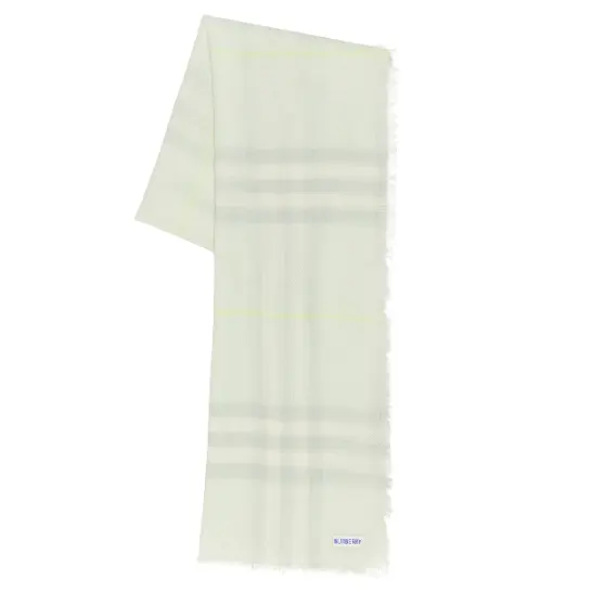 Burberry 格纹围巾