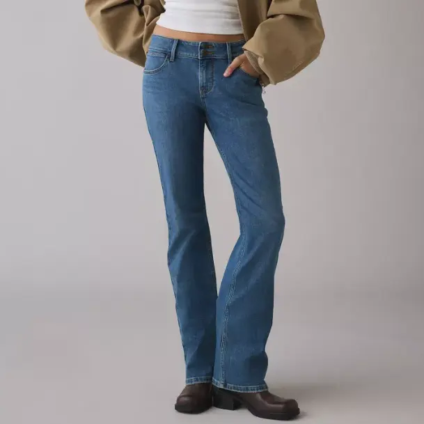 Wrangler 低腰微喇牛仔裤
