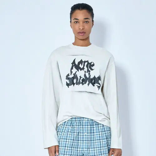 满享7.5折！闵玧其同款 Acne Studios 哥特式LogoT恤