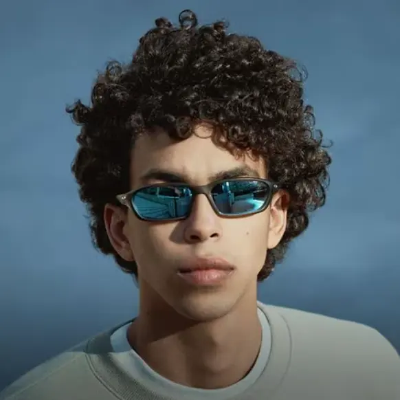 Oakley：精选眼镜低至5折+免邮