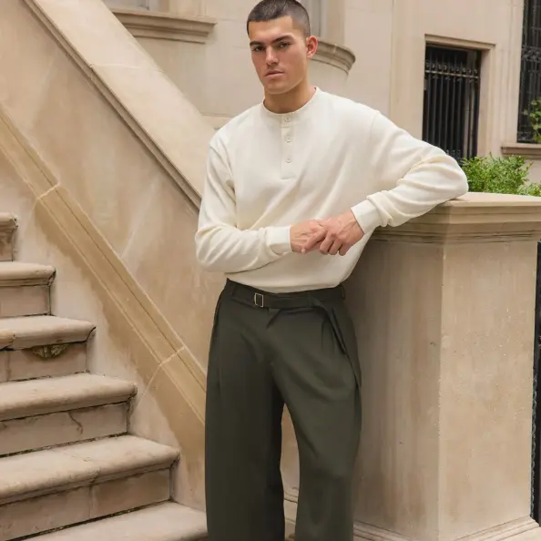 BoohooMan：秋冬保暖大促！连帽卫衣£28、长袖圆领T恤£8