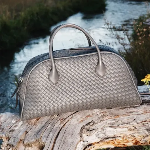 The Webster：女士设计师包袋秋日上新！Bottega Veneta、Loewe、Miu Miu