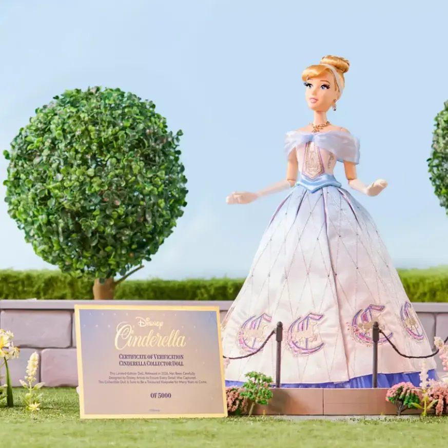Disney Store：55周年重磅藏品上新！仙蒂瑞拉限量人偶、马克杯、卫衣等