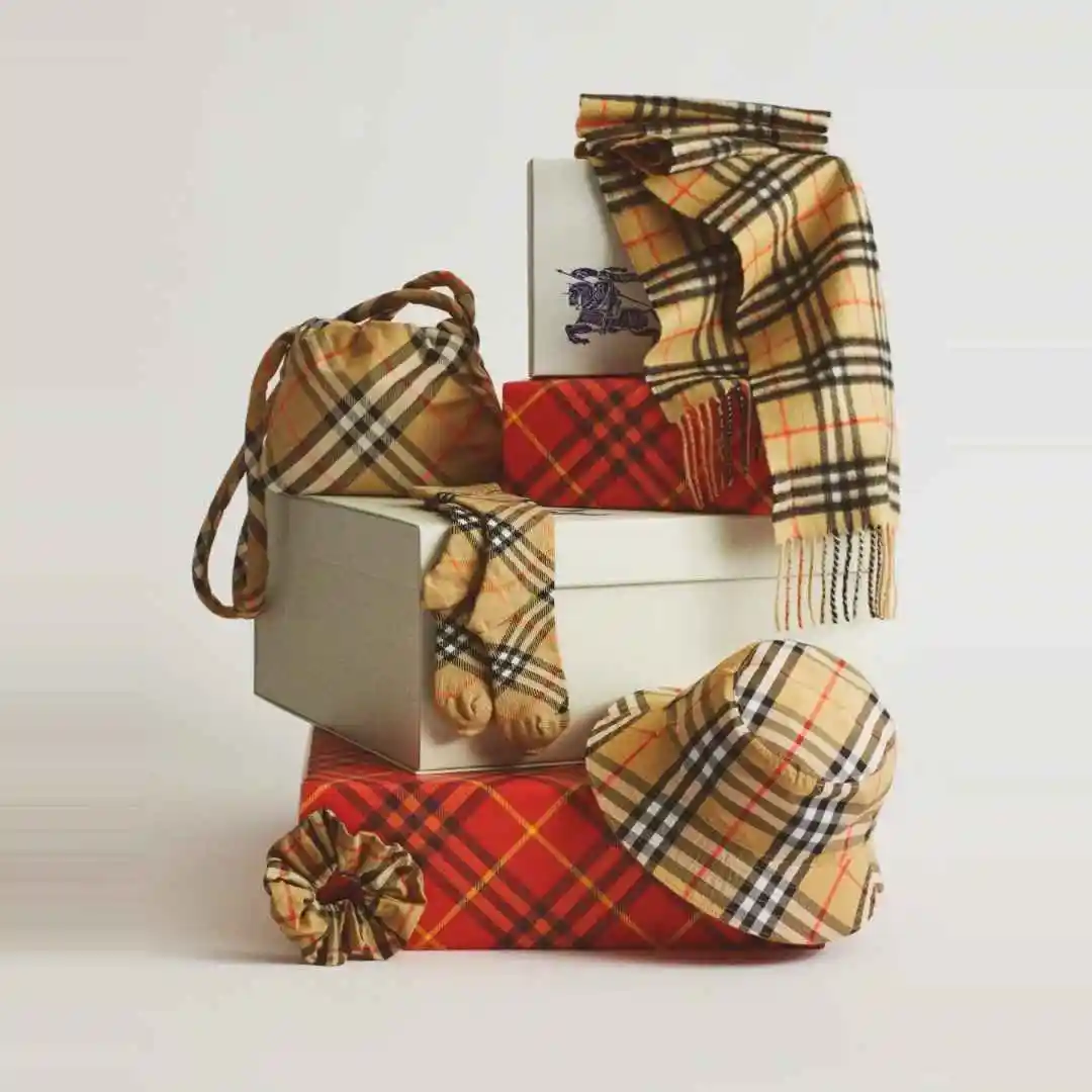 Gilt：Gucci、Balenciaga 等大牌配饰