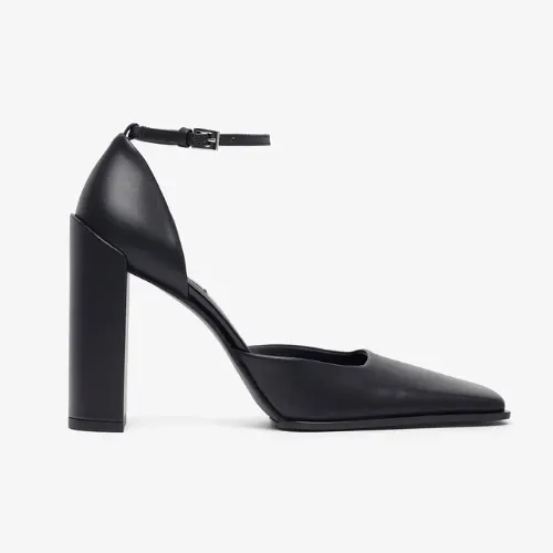 Alaia  Square 90 方头玛丽珍鞋