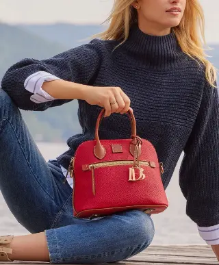 Dooney & Bourke 鹅卵石纹手提包