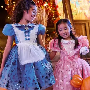 Disney Store：万圣节折上折狂欢！入糖果桶、各种派对礼服