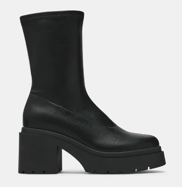 王玉雯同款！Steve Madden KEELA 黑色短靴