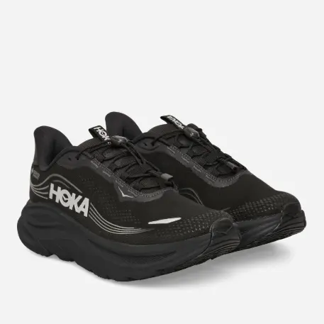 Hoka Clifton 11 GTX 黑色运动鞋