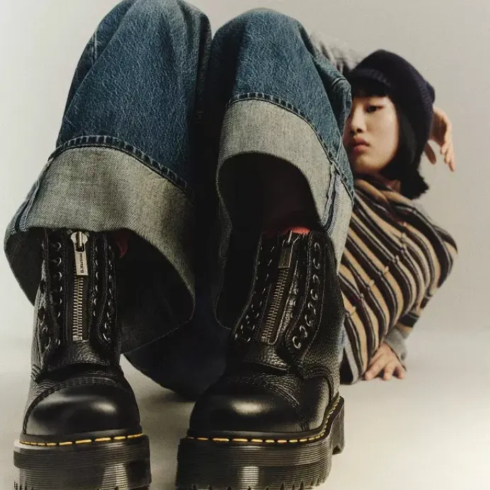 Dr Martens 英国官网：秋冬新品上线