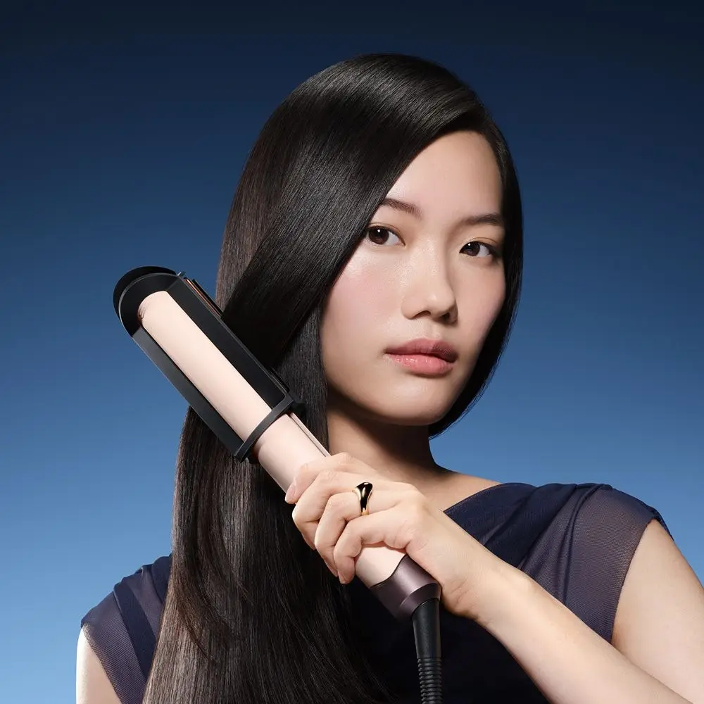 上新！Dyson Corrale CoolShine™ 即刻降温直发棒