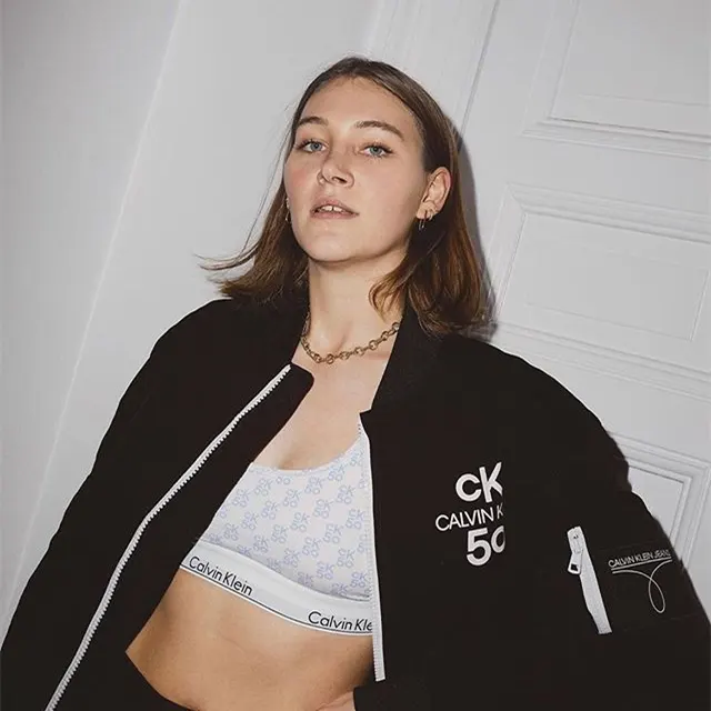Calvin Klein US官网：精选 男女新款时尚服饰内衣