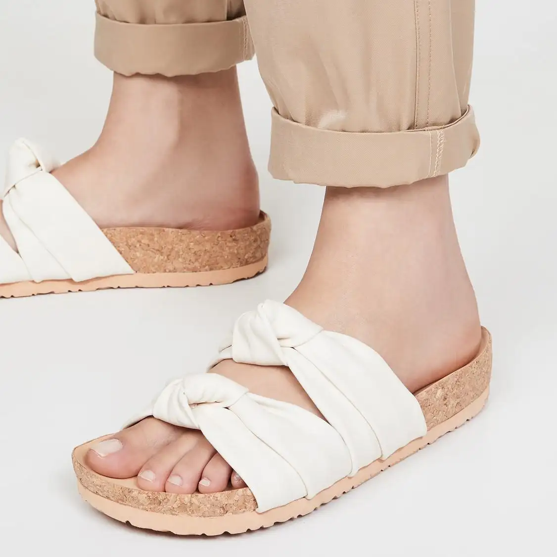 Soludos 白色结饰凉鞋