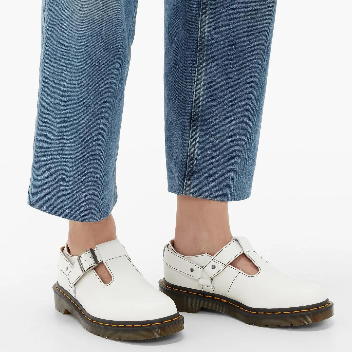 COMME DES GARÇONS X Dr Martens 联名皮鞋