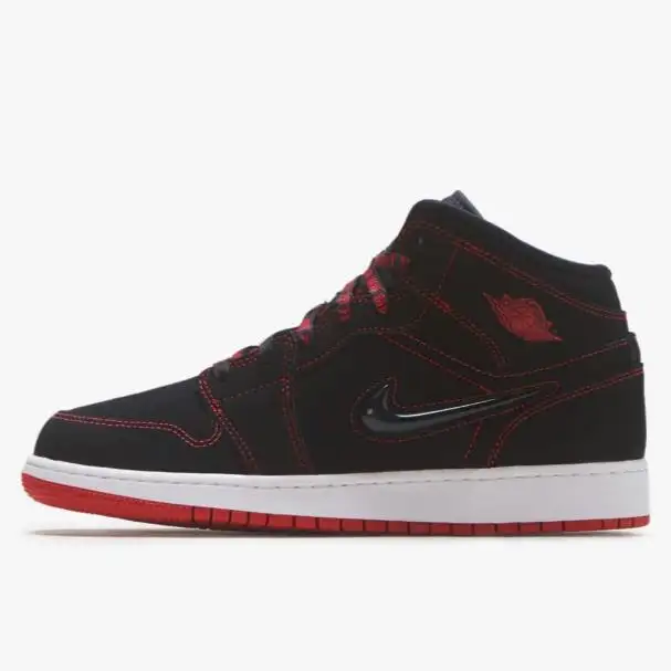 乔丹 Air Jordan 1 Mid 大童款篮球鞋 Fearless US5.5码