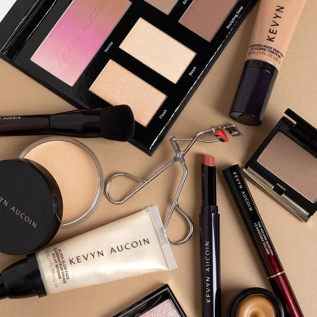 Kevyn Aucoin：全场美妆，收阴影盘、高光盘