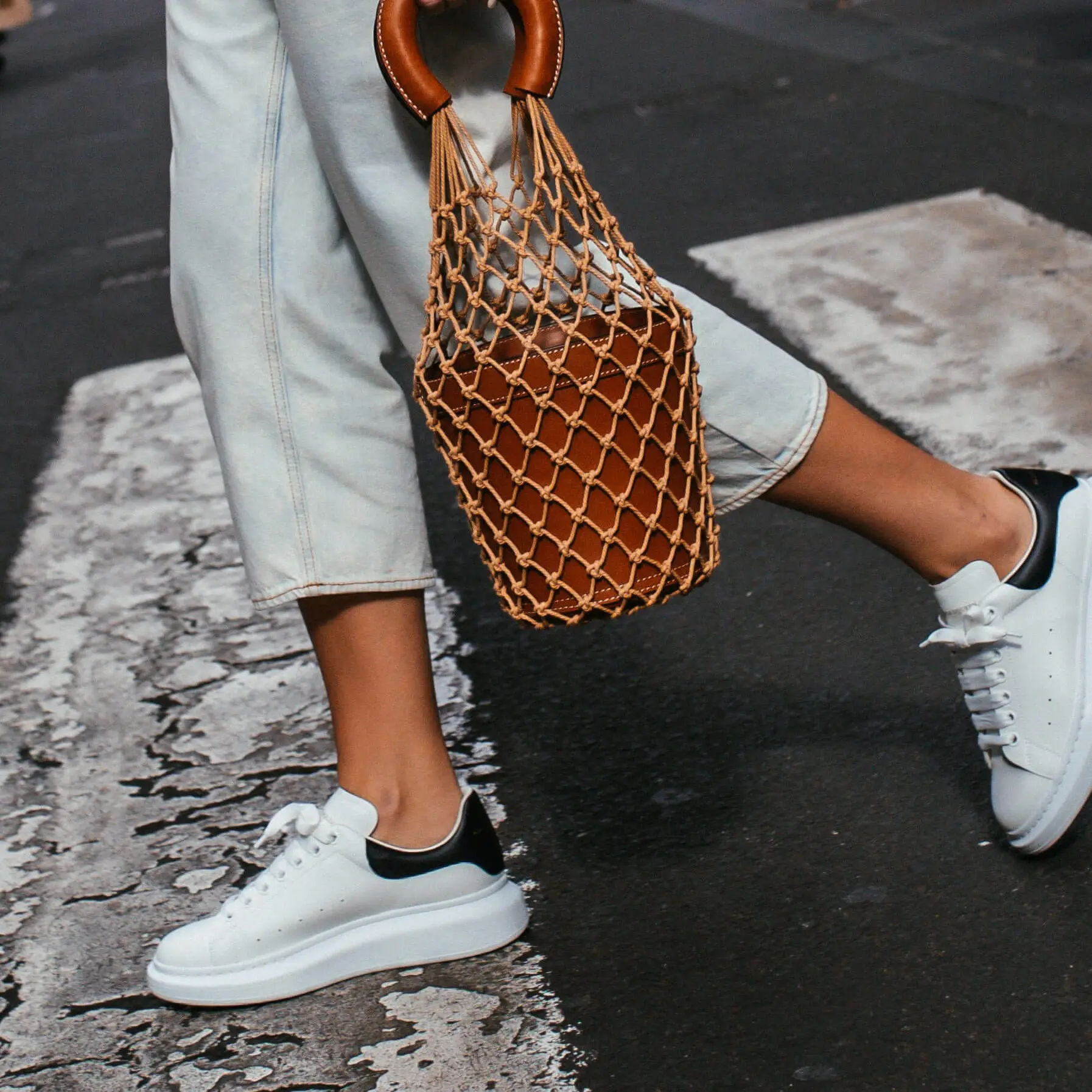 Coltorti Boutique：Up to 25% OFF Alexander McQueen Sneakers