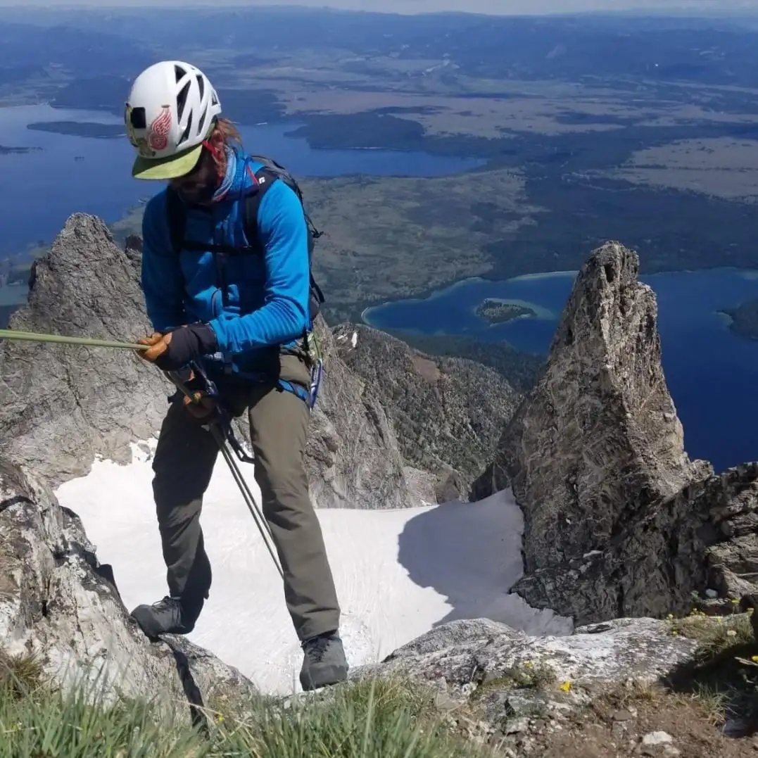 Moosejaw: Up to 25% OFF Sale