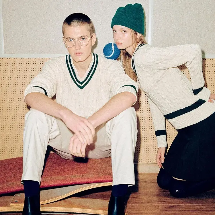 W Concept： extra 10% off fashion men's and women's wear. 