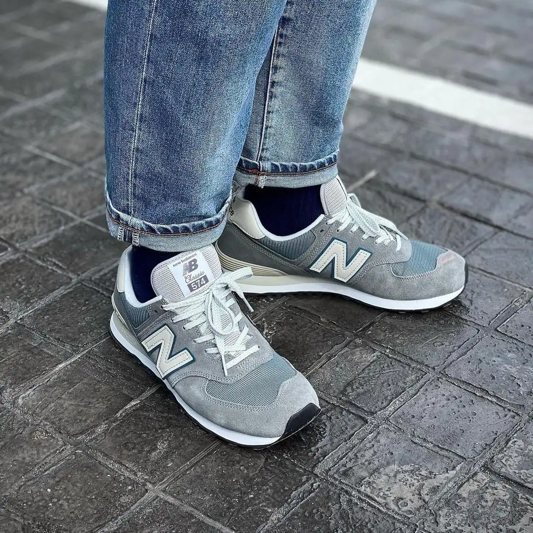 New Balance美国官网：新百伦经典574球鞋