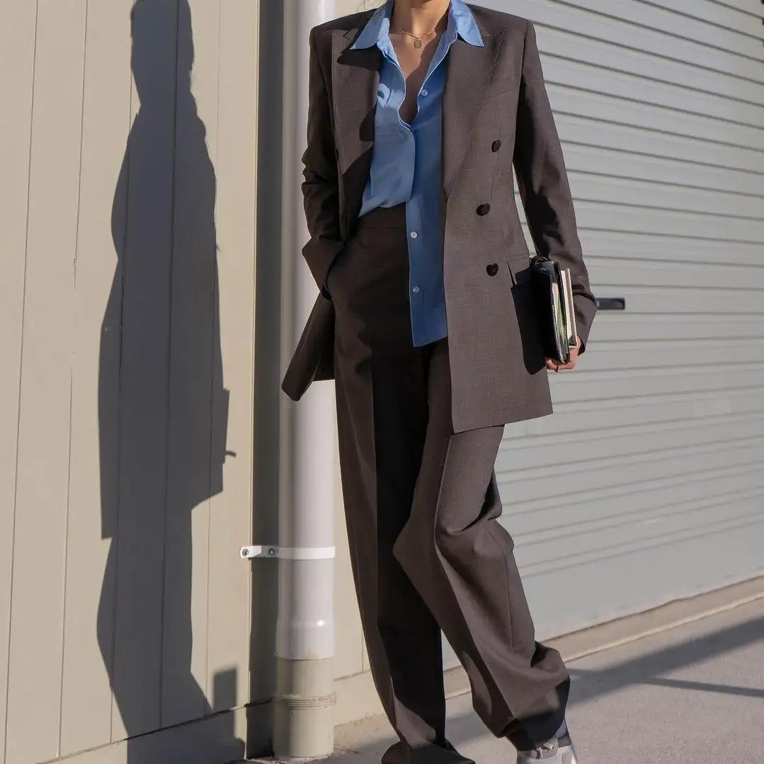 THE OUTNET 亚太站：Theory 优雅OL通勤穿搭