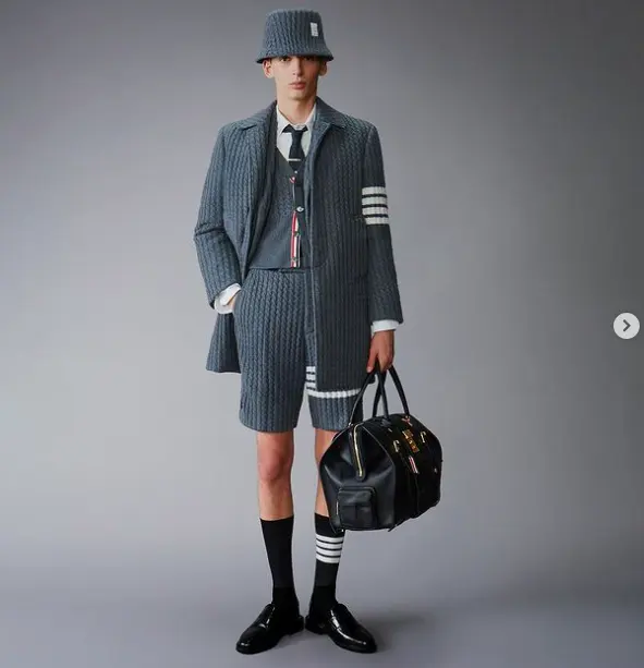 LUISAVIAROMA: Thom Browne 正价单品8折 入手经典四条杠毛衣、外套